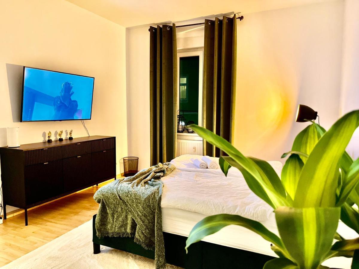 Comfy & Warm City Apartment - Self Check-In Graz Bagian luar foto