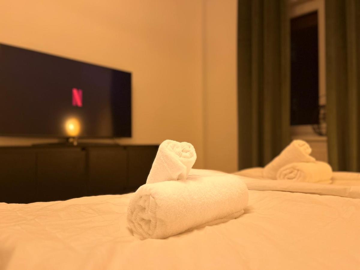 Comfy & Warm City Apartment - Self Check-In Graz Bagian luar foto